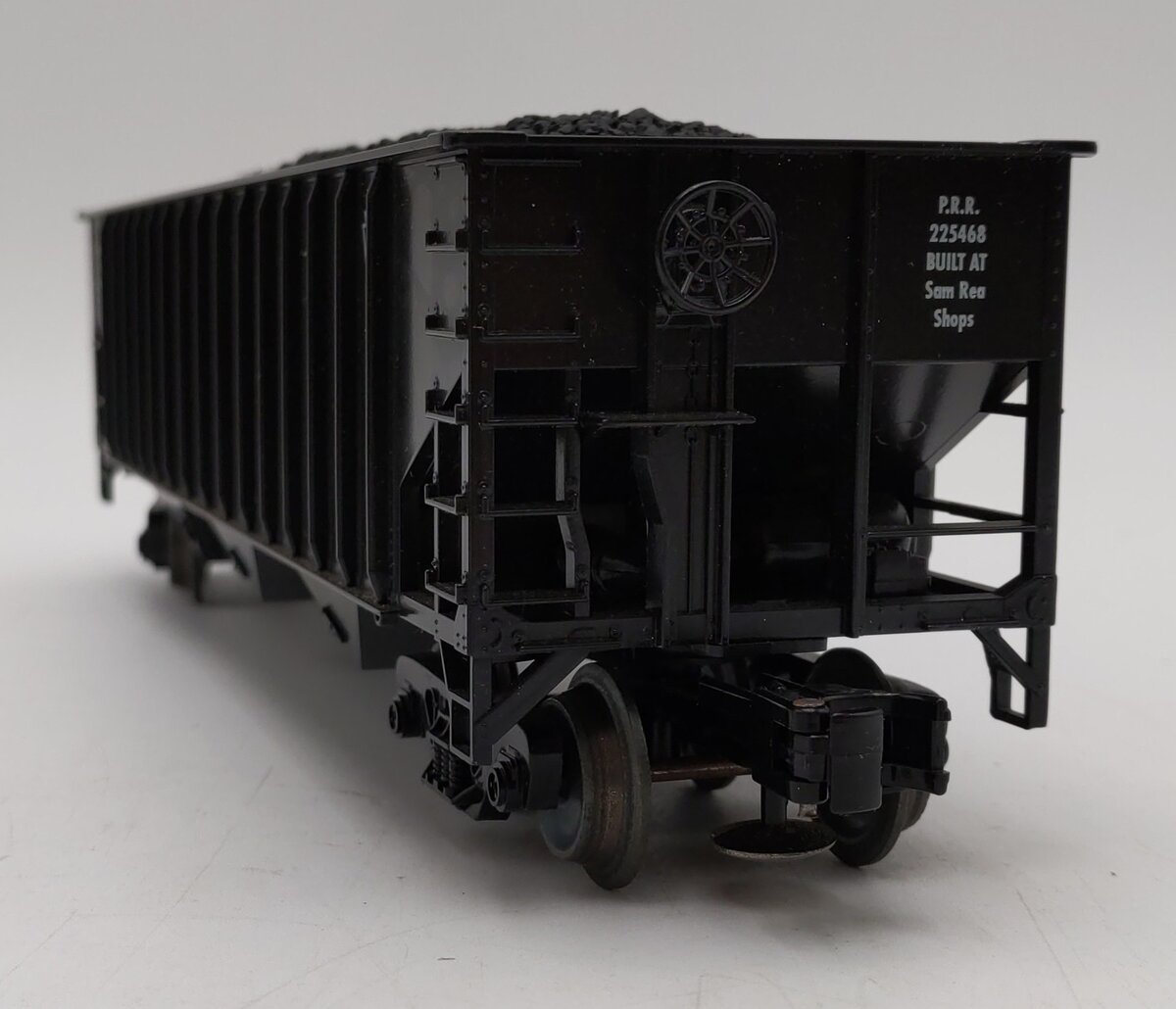 Weaver O Scale PRR 3 Bay 3 Rail Coal Car Hopper #225368 LN/Box