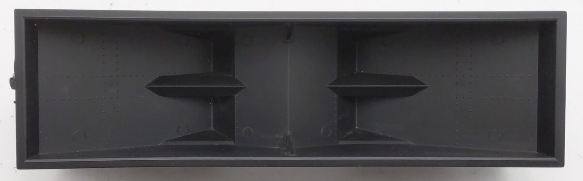 Weaver 206784 O Gauge PRR 2 Bay Ribbed Hopper (3-Rail) EX/Box