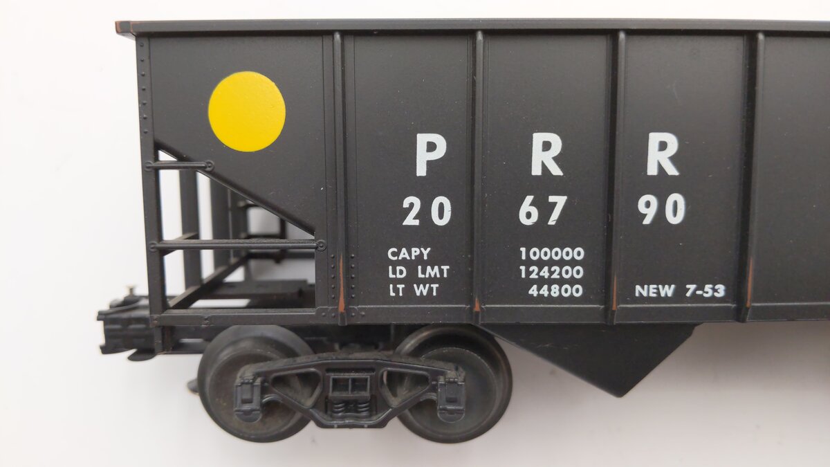 Weaver 206784 O Gauge PRR 2 Bay Ribbed Hopper (3-Rail) EX/Box