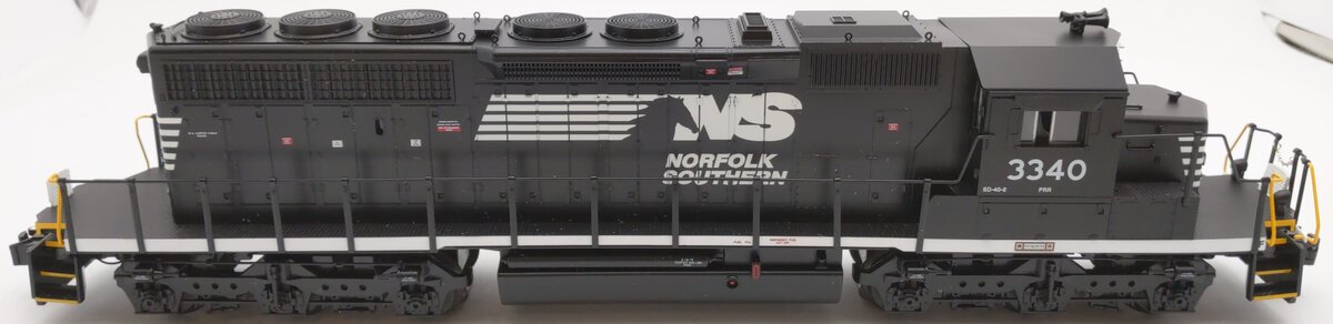 Lionel 6-28257 Norfolk Southern SD40-2 Diesel Locomotive #3340 EX/Box