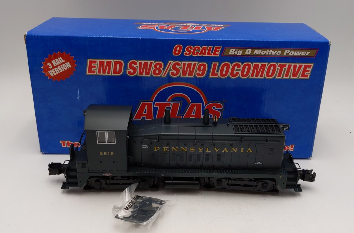 Atlas 6128-1 O Pennsylvania EMD SW9 Diesel Switcher #8516 3 Rail VG/Box