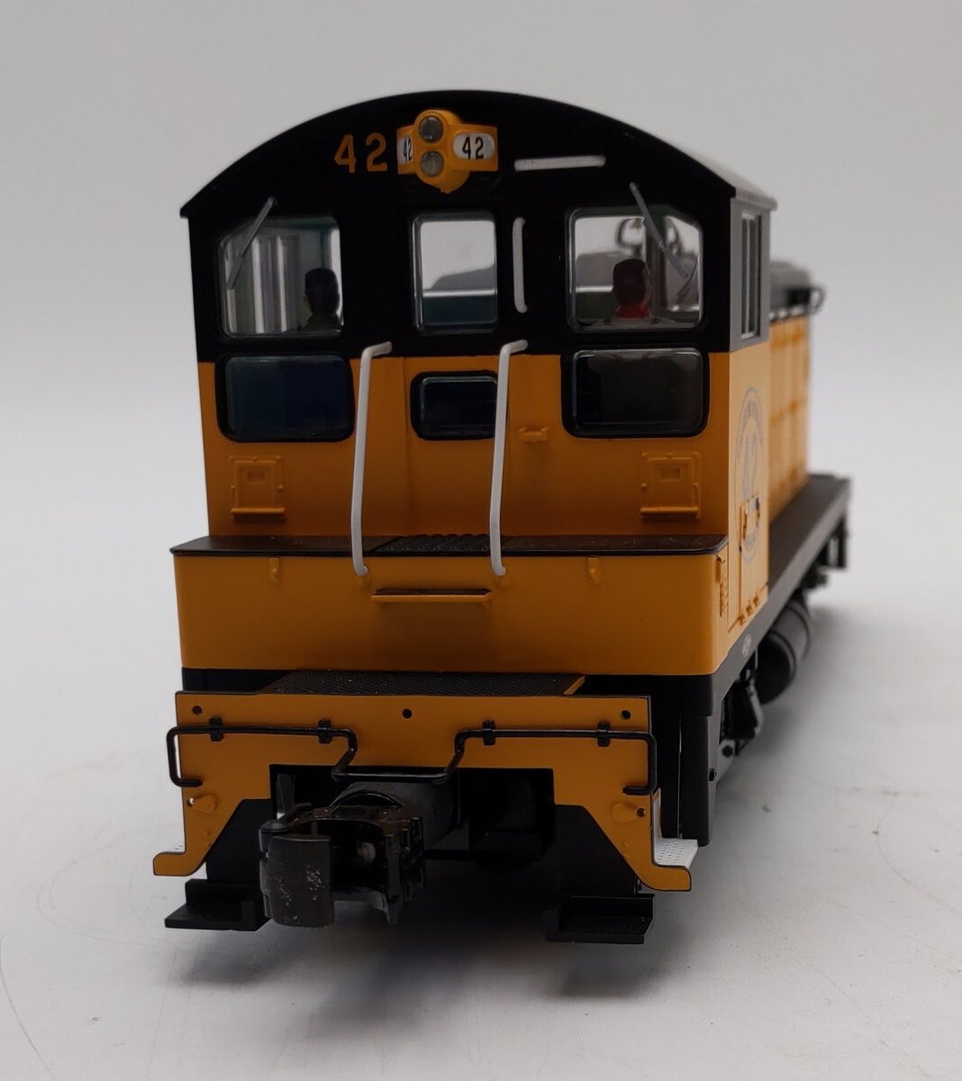 Atlas 6173-1 O Gauge PBNE SW-9 Unpowered Diesel Locomotive #42 (3 Rail) VG/Box