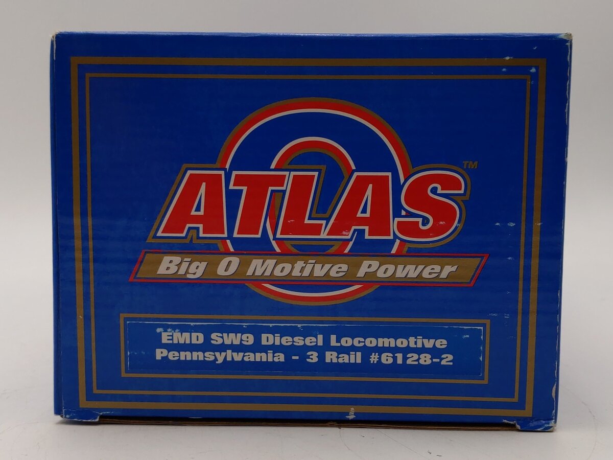 Atlas 6128-2 O Gauge Pennsylvania EMD SW-9 Diesel Locomotive #8523 - 3-Rail EX/Box