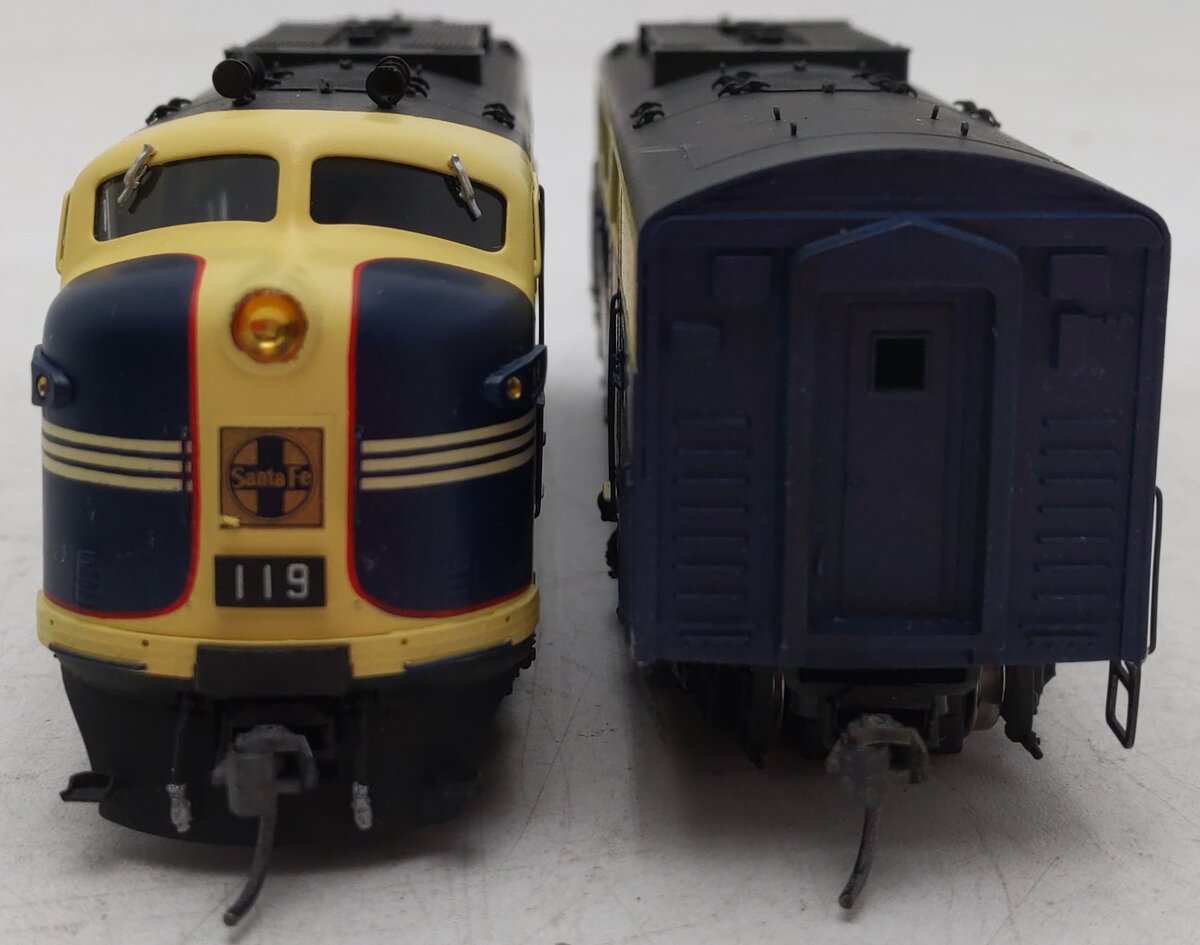Hallmark Models HO BRASS Santa Fe EMD FT A&B Diesel Locomotive Set - Painted/Box