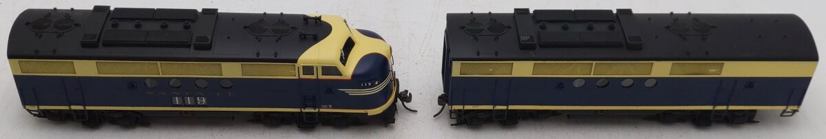 Hallmark Models HO BRASS Santa Fe EMD FT A&B Diesel Locomotive Set - Painted/Box