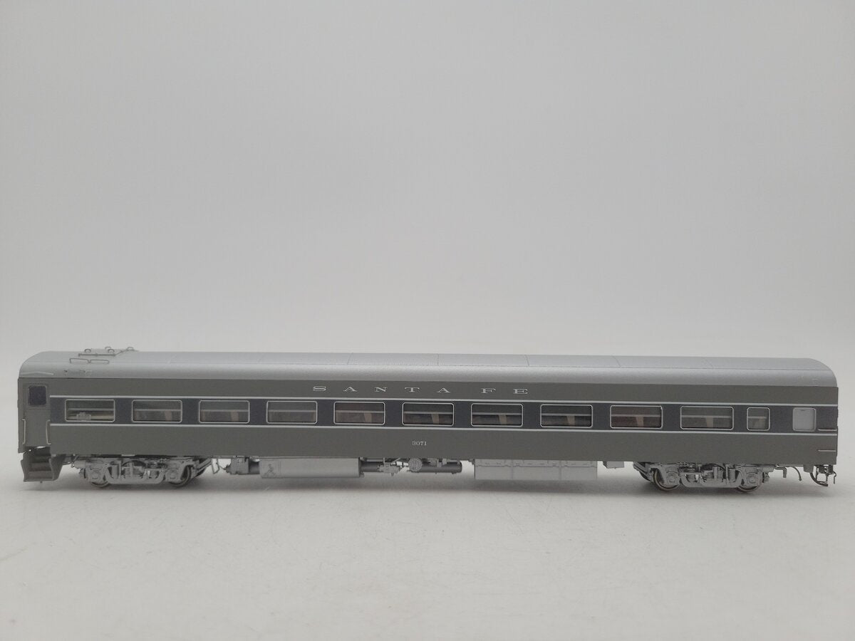 Rapido 100101 HO Scale Santa Fe Lightweight Voiture Coach #3071 EX/Box