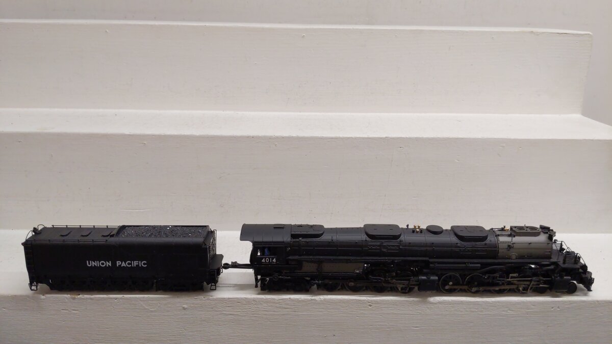 Precision Craft Models 580 HO Scale UP Big Boy Steam Loco & Tender #4014 EX/Box