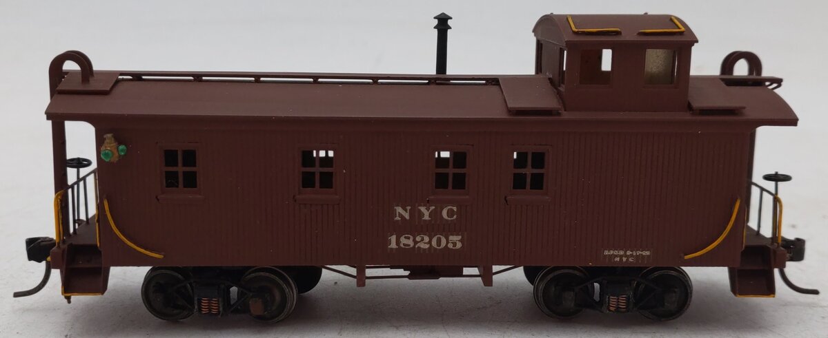Trains Inc. HO Scale Brass 1921 Santa Fe Caboose/Box