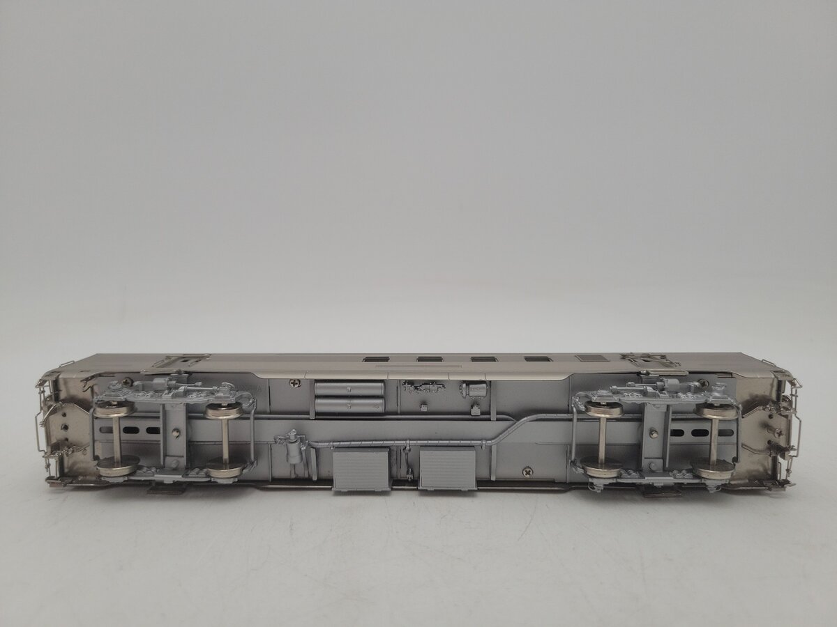 Coach Yard 1201 HO Scale BRASS Santa Fe #82-88 60' RPO Car EX/Box