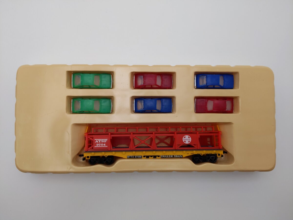 Life Like 8089 HO Scale Bi-Level Auto Carrier W/ 6 Chevy Citations Kit LN/Box