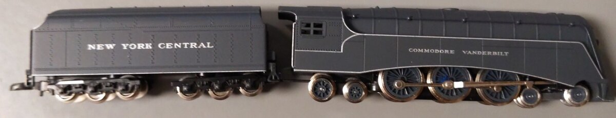Marklin 88075 Z Scale New York Central J2 Streamlined Steam Locomotive LN/Box