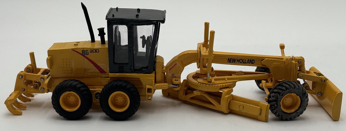 New Holland BNHC0003 1:50 RG200 Motor Grader Diecast EX/Box