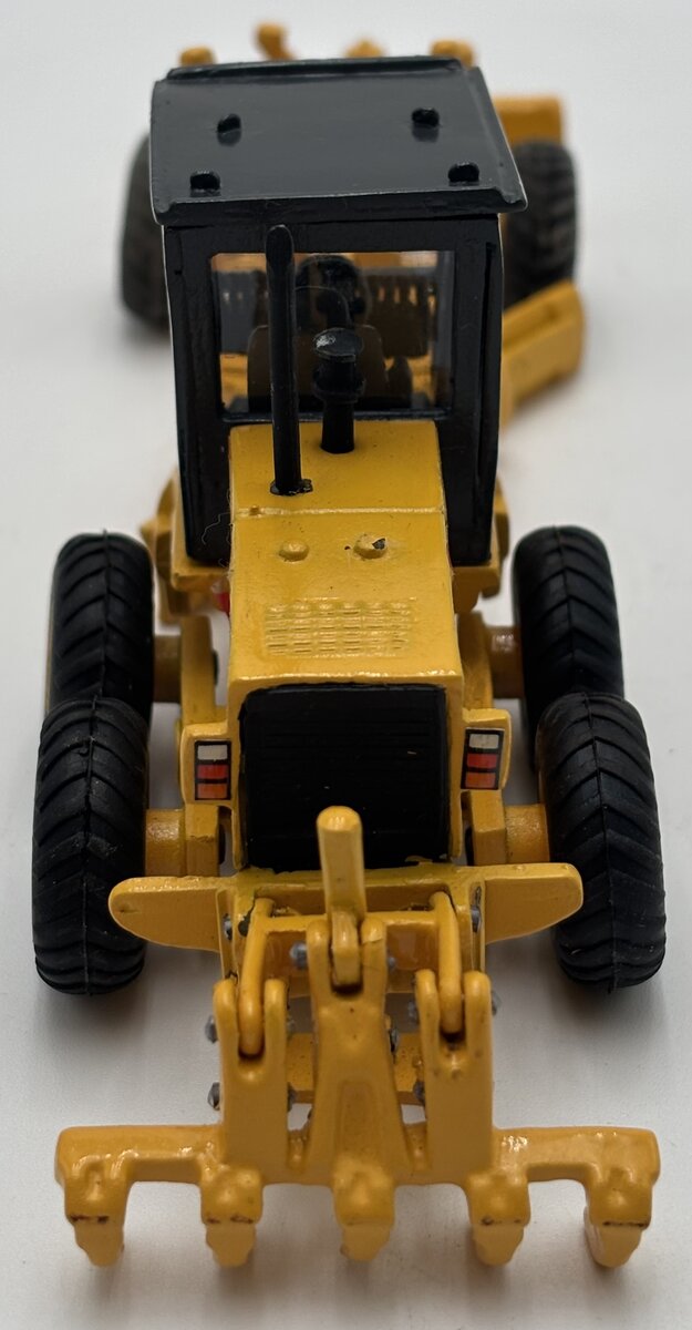 New Holland BNHC0003 1:50 RG200 Motor Grader Diecast EX/Box