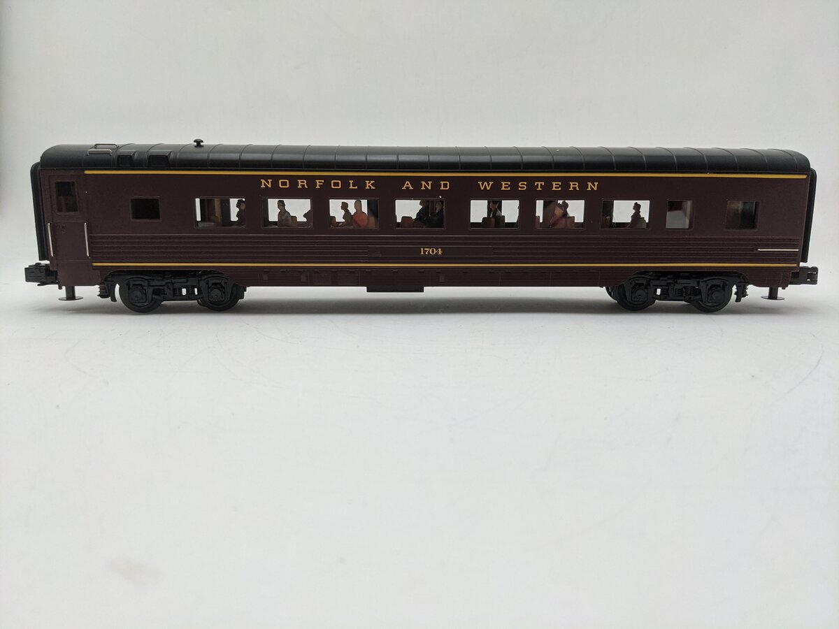 MTH 30-67061 O Gauge Norfolk & Western 60' Steamlined ABS Passenger Car #1704 EX
