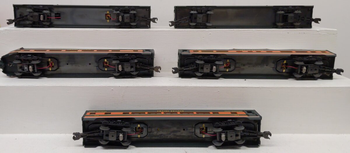 Lionel O Gauge Great Northern Empire Builder 5-Car Passenger Set LN/Box
