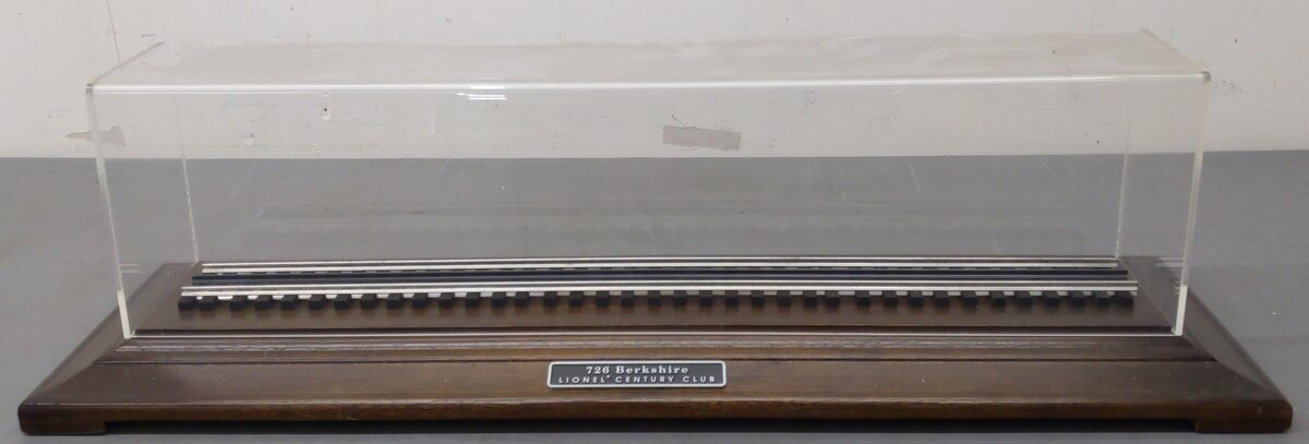 Lionel O Gauge 726 Berkshire Century Club Display Case EX