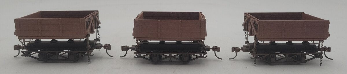 Bachmann 29801 On30 Diecast Logging and Mining Wood Side Dump Cars (Set of 3) EX/Box