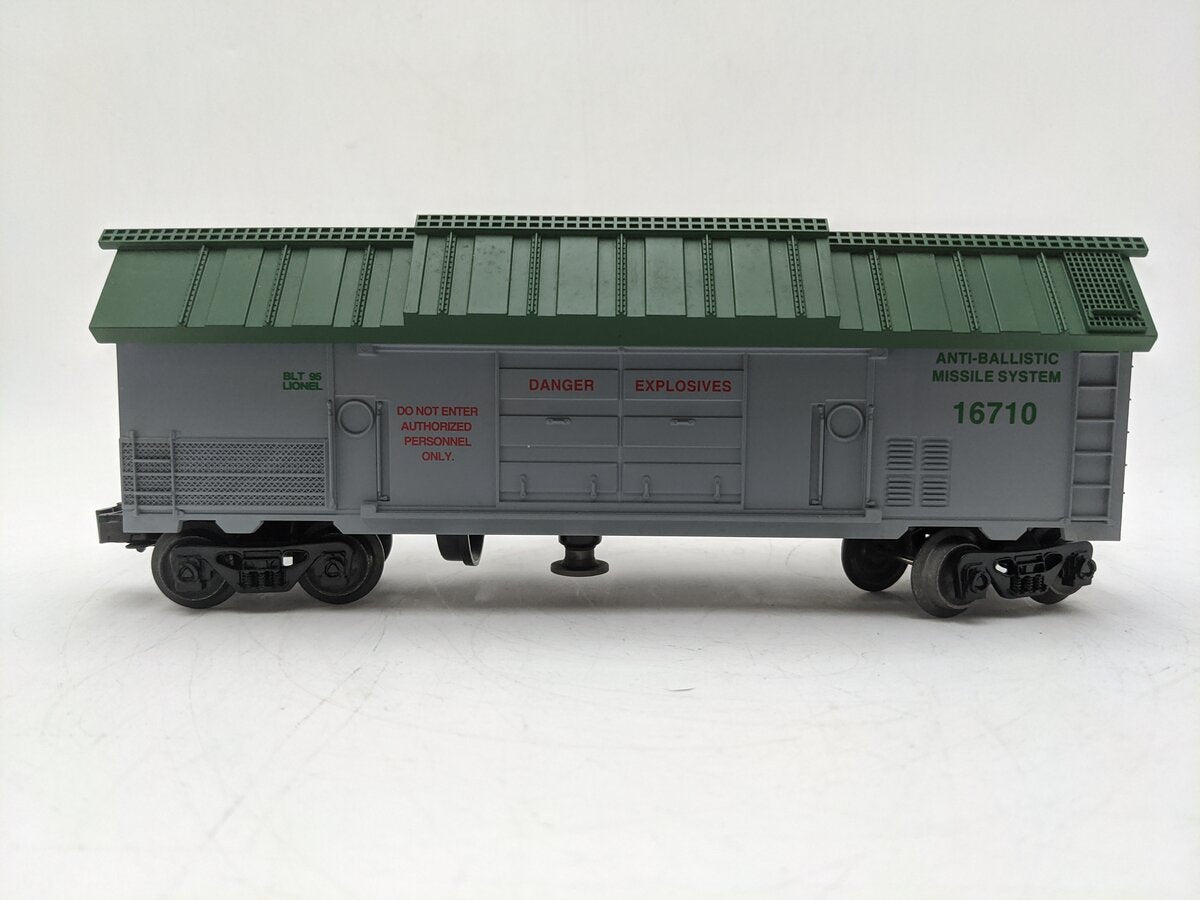 Lionel 6-16710 O Gauge Operating U.S. Army Missile Car #16710 EX