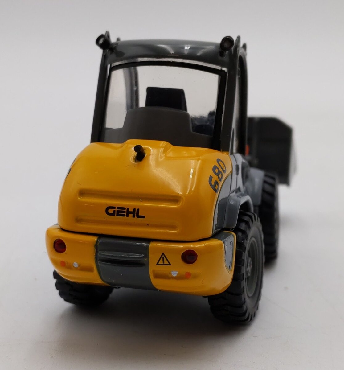 Die Cast Promotions 1:50 Scale Diecast GEHL 680 AWS Loader EX/Box