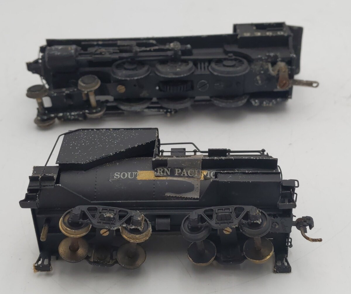Diecast HO Scale 4-6-0 SP Steam Locomotive & Tender #2360 - Painted