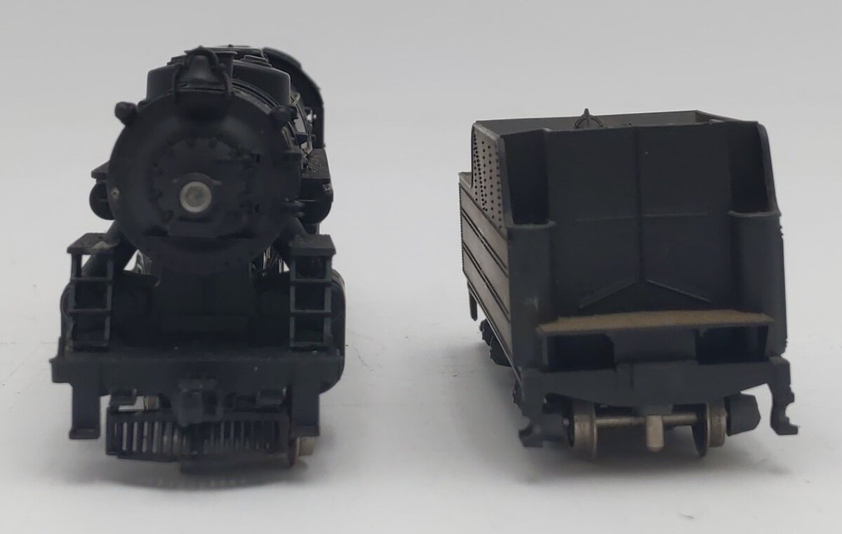 AHM 5088-E HO Scale Burlington Route 4-6-2 Steam Locomotive & Tender #462 VG