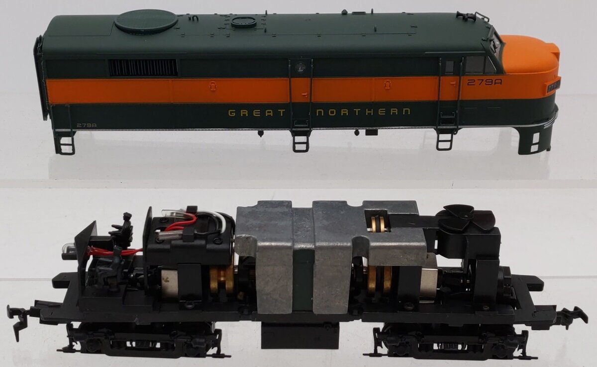 Proto 2000 8360 HO Scale Great Northern FA2 Diesel Locomotive #279A EX/Box