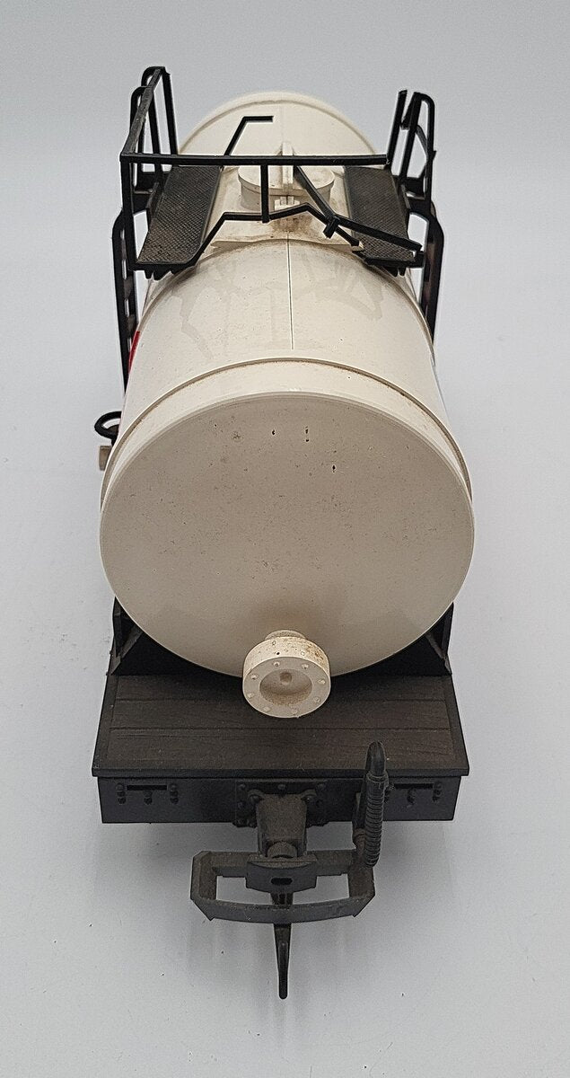 LGB 4040E G Scale Esso Short Single Dome Tank Car