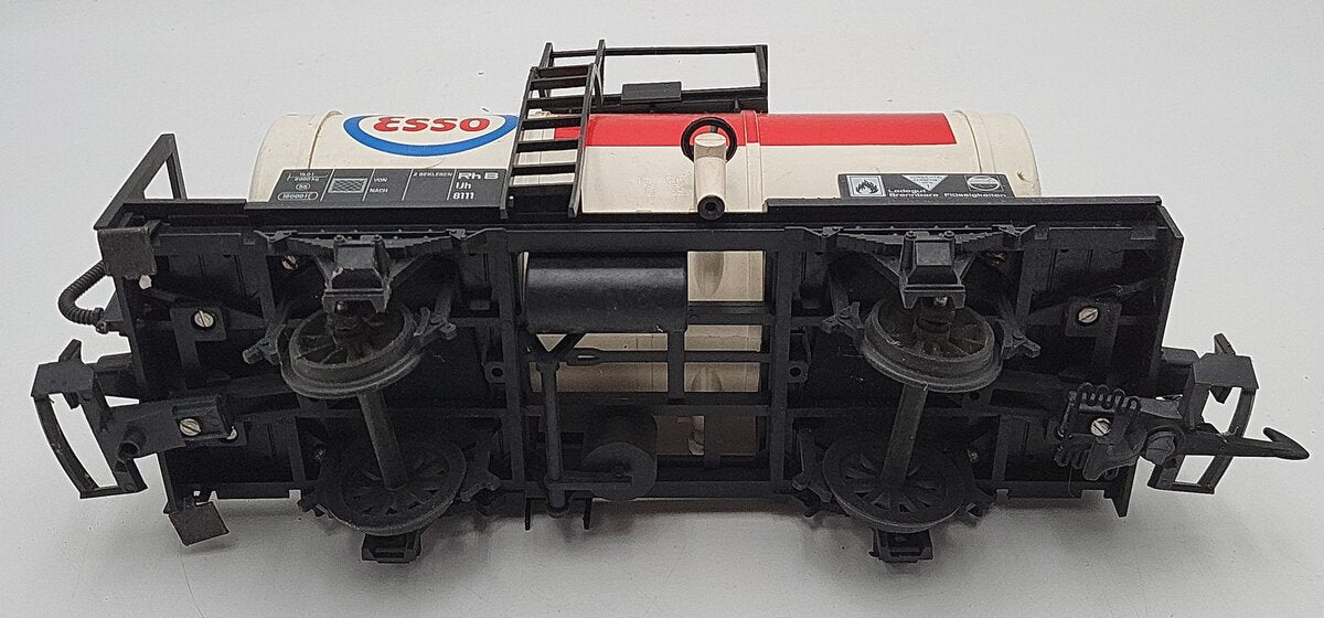 LGB 4040E G Scale Esso Short Single Dome Tank Car