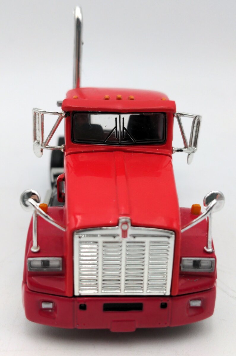 Tonkin Replicas Diecast Kenworth T800 Red Cab - CAT Markings VG