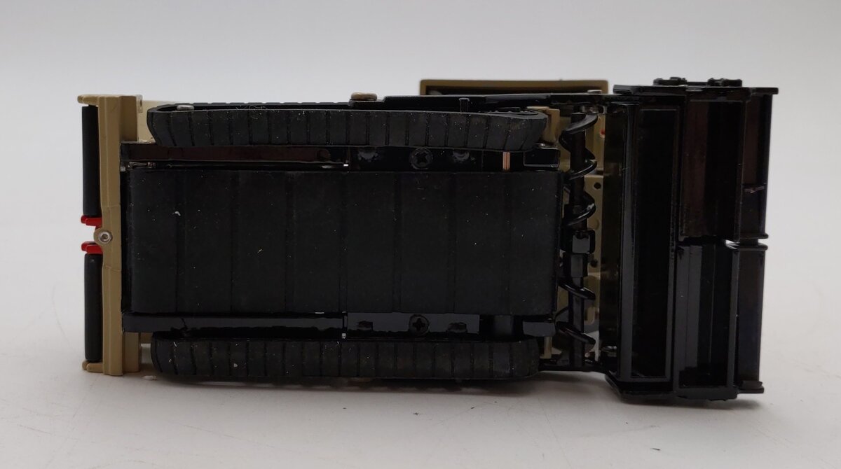 Ingersoll-Rand 1:50 Scale Diecast Titan 6620 Asphalt Paver EX