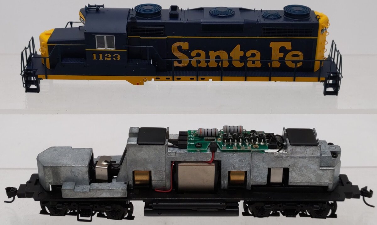 Proto 2000 8005 HO Scale ATSF GP20 Diesel Locomotive #1123 - DC EX/Box