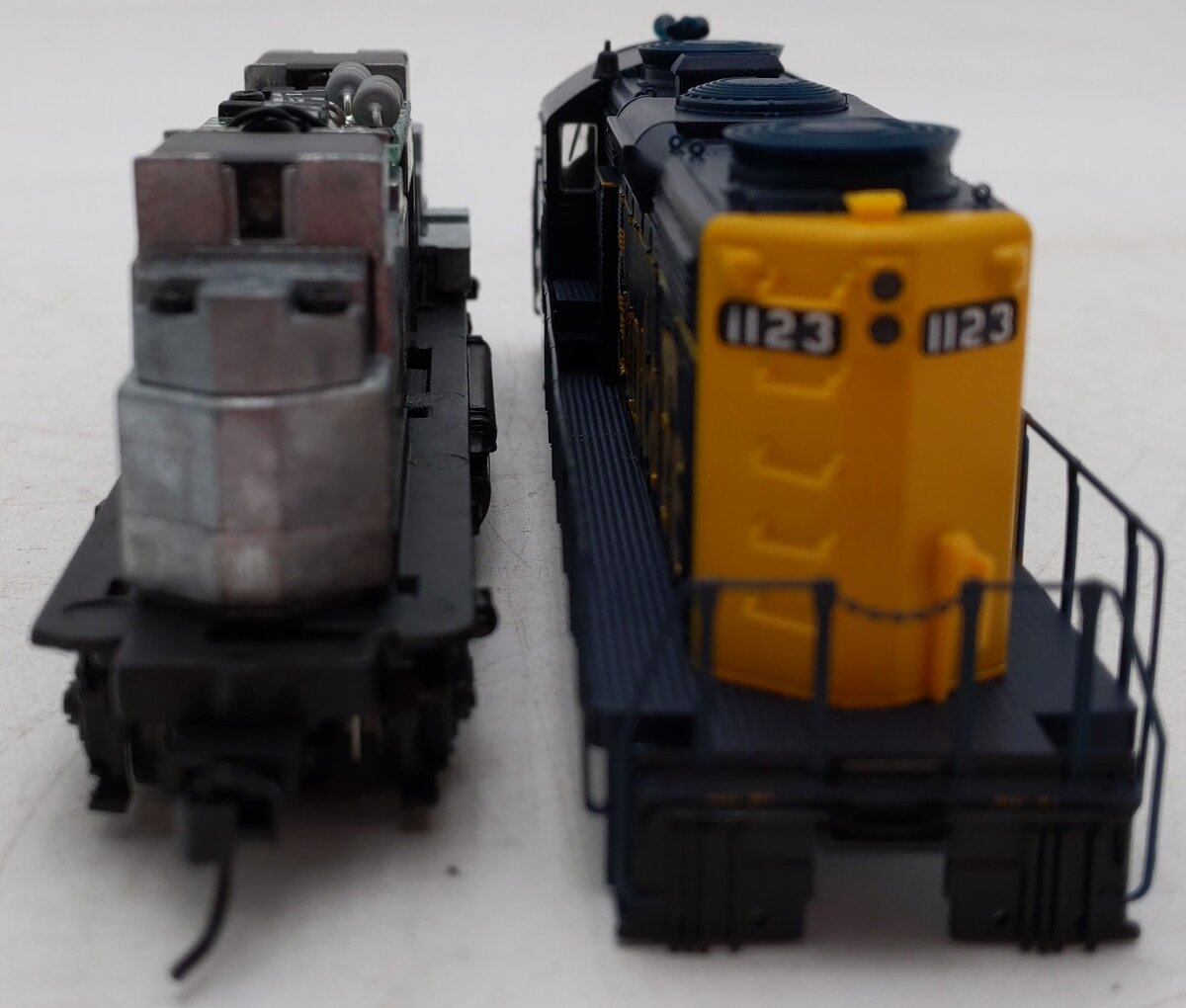 Proto 2000 8005 HO Scale ATSF GP20 Diesel Locomotive #1123 - DC EX/Box