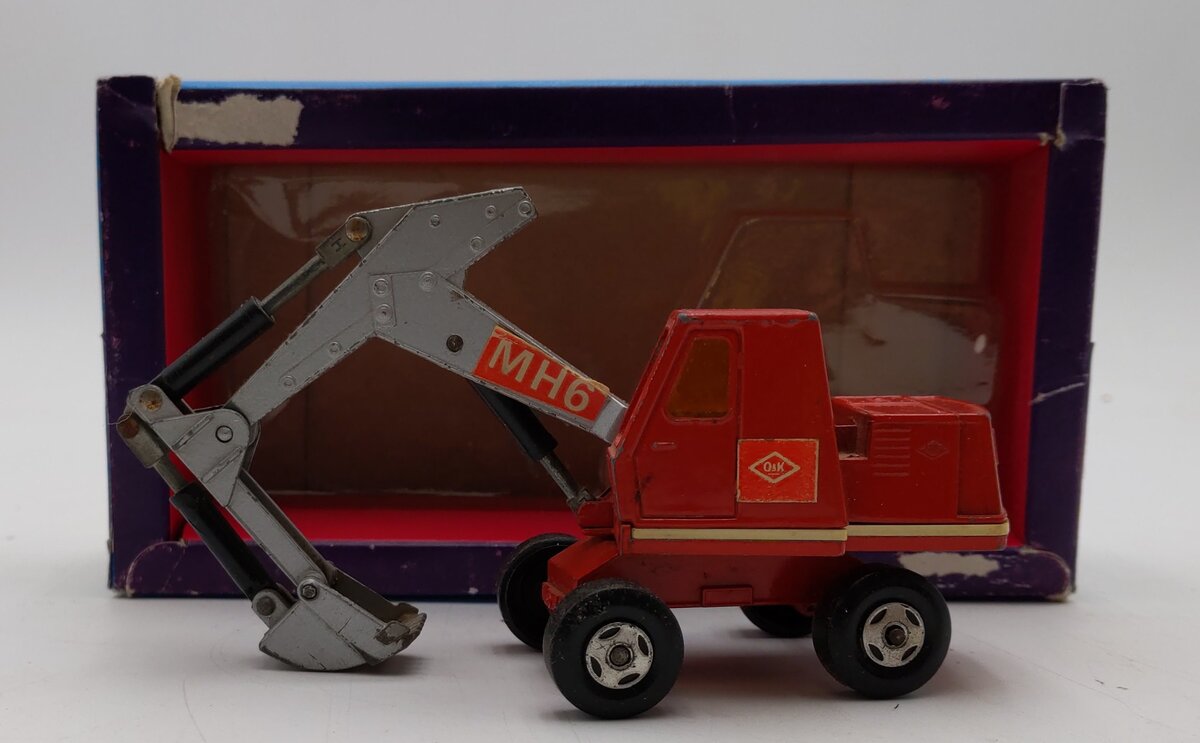 Gescha 1:50 Scale Diecast Midi Modelle MH6 Wheeled Hydraulic Excavator VG/Box