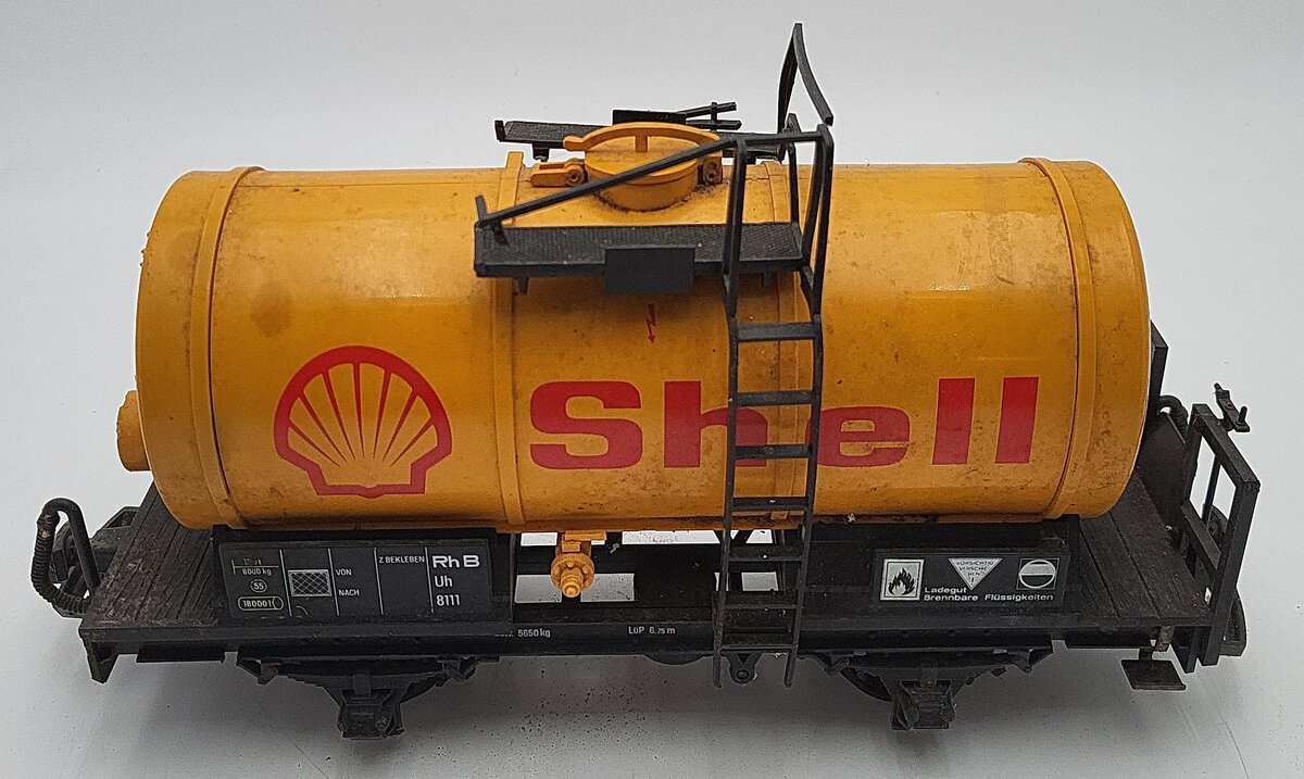 LGB 40402 G Scale Shell Tank Car  - Metal Wheels