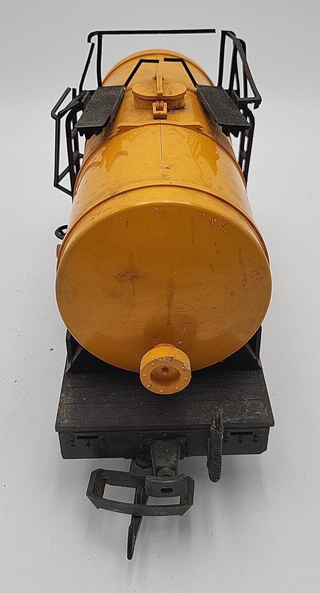 LGB 40402 G Scale Shell Tank Car  - Metal Wheels