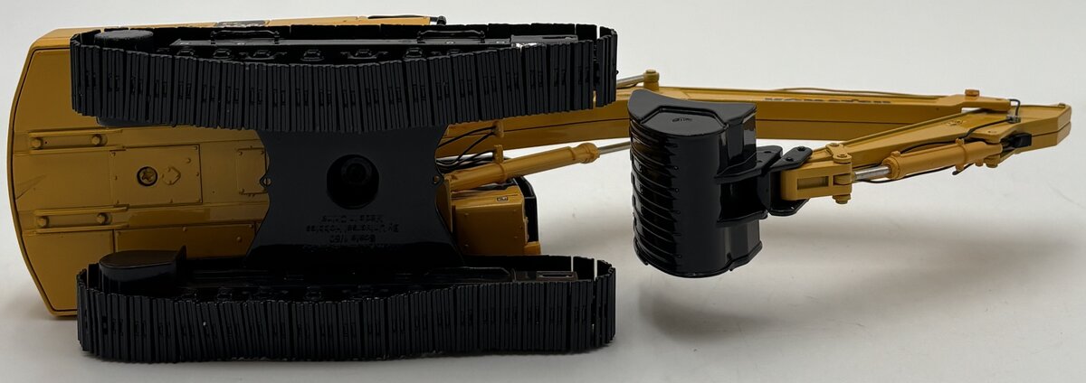 Komatsu UH8026U 1:50 Komatsu PC400 LC Excavator LN/Box