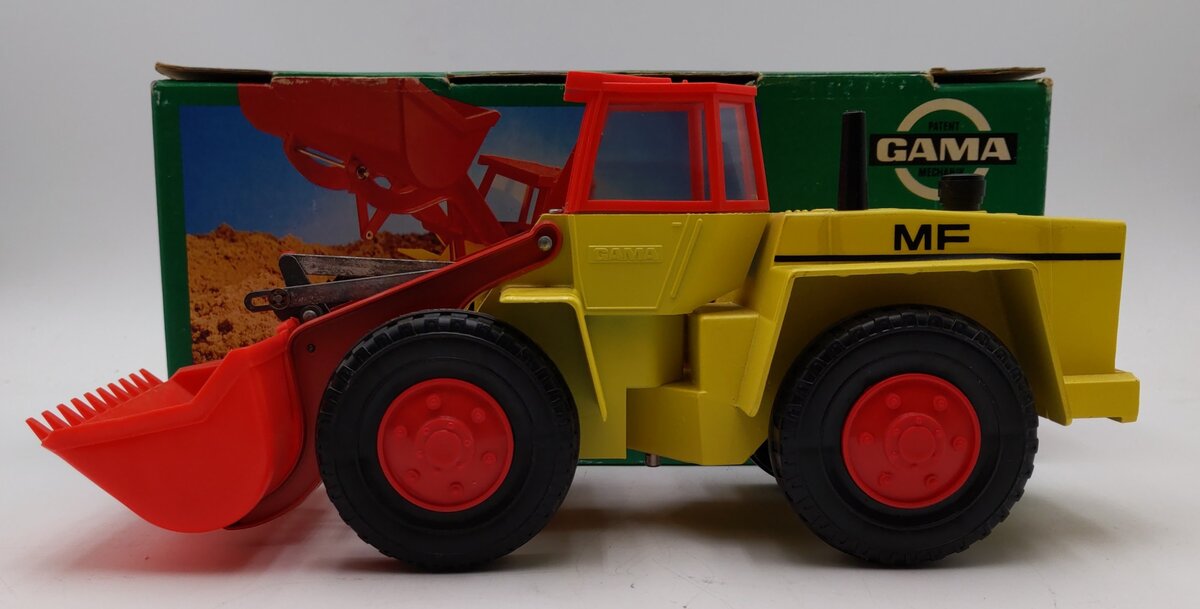 Patent Gama Mechanik 1:25 Scale Diecast Hanomag Radlader B14C 430 EX/Box