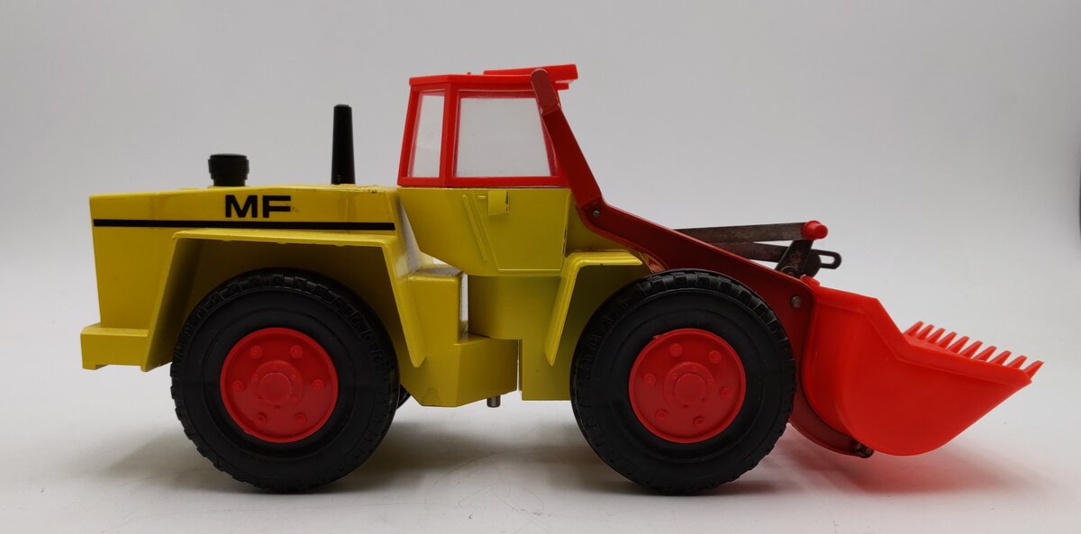 Patent Gama Mechanik 1:25 Scale Diecast Hanomag Radlader B14C 430 EX/Box