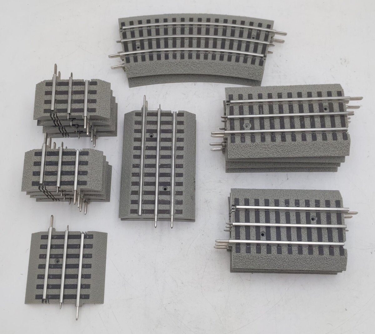 Lionel O Gauge Fastrack Sections: 6-12022, 6-12024, 6-12025, 6-12026 [20] VG