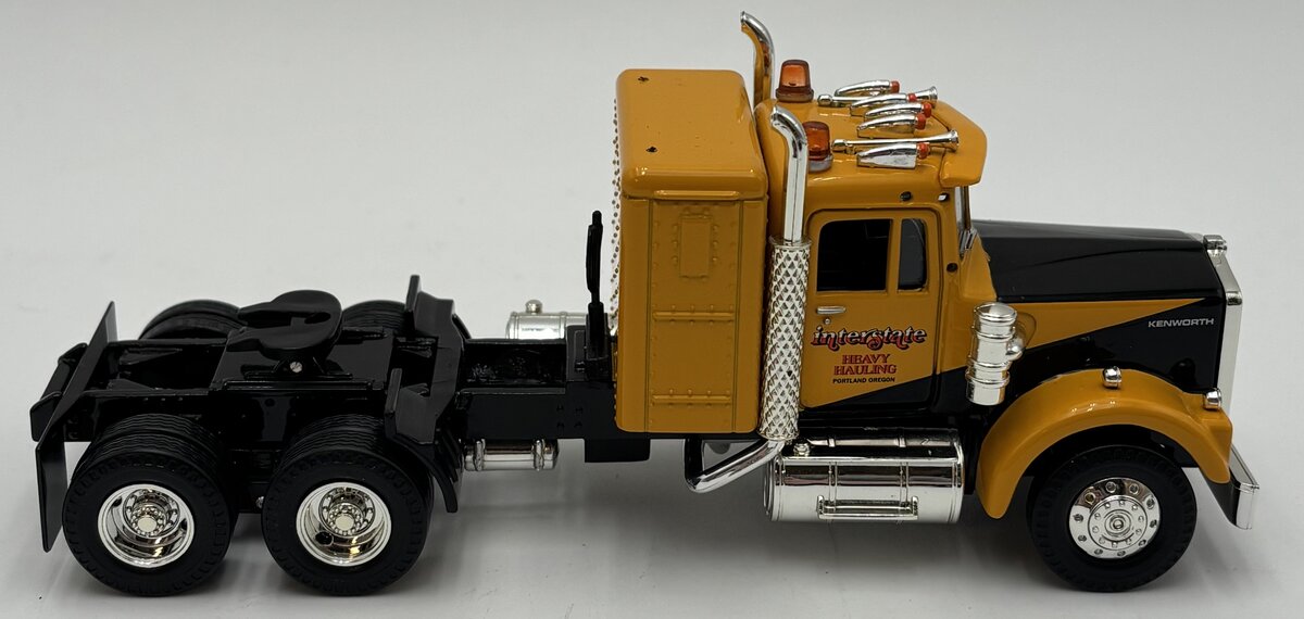 Corgi US55705 1:50 Kenworth W925 w/King Trailer & Rock Crusher Load EX/Box