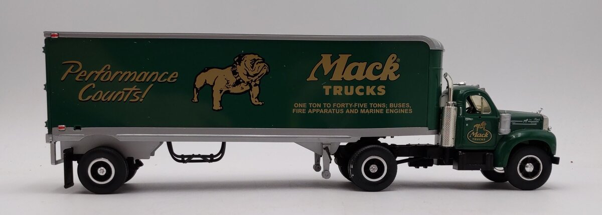 First Gear 1:34 Scale Diecast 1960 Model B-61 Mack Tractor & Trailer VG/Box