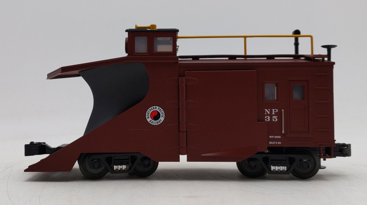 MTH 20-98245 O Gauge Northern Pacific Lighted Snow Plow LN/Box