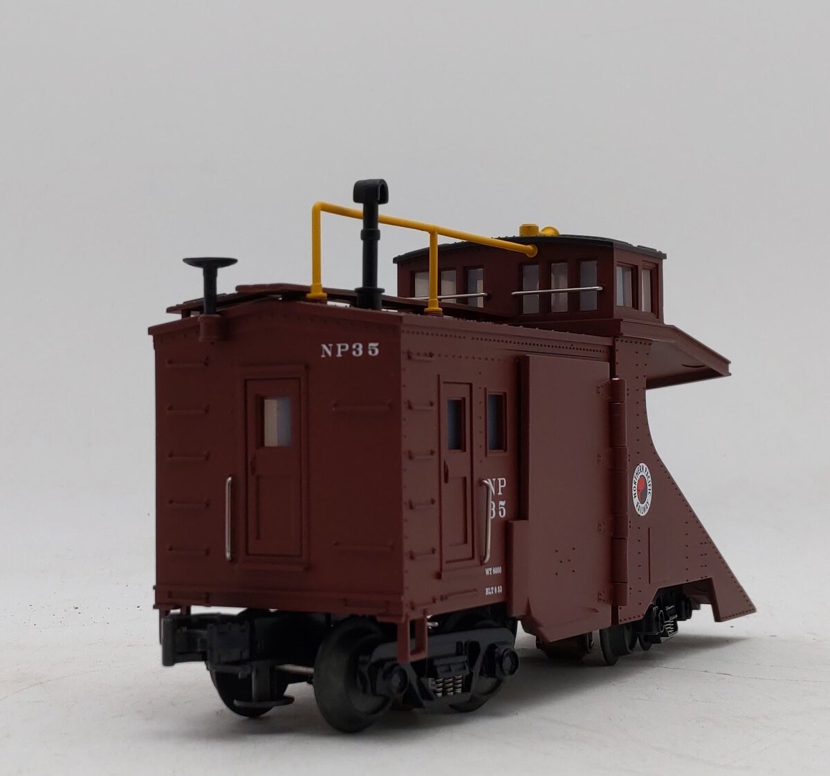 MTH 20-98245 O Gauge Northern Pacific Lighted Snow Plow LN/Box