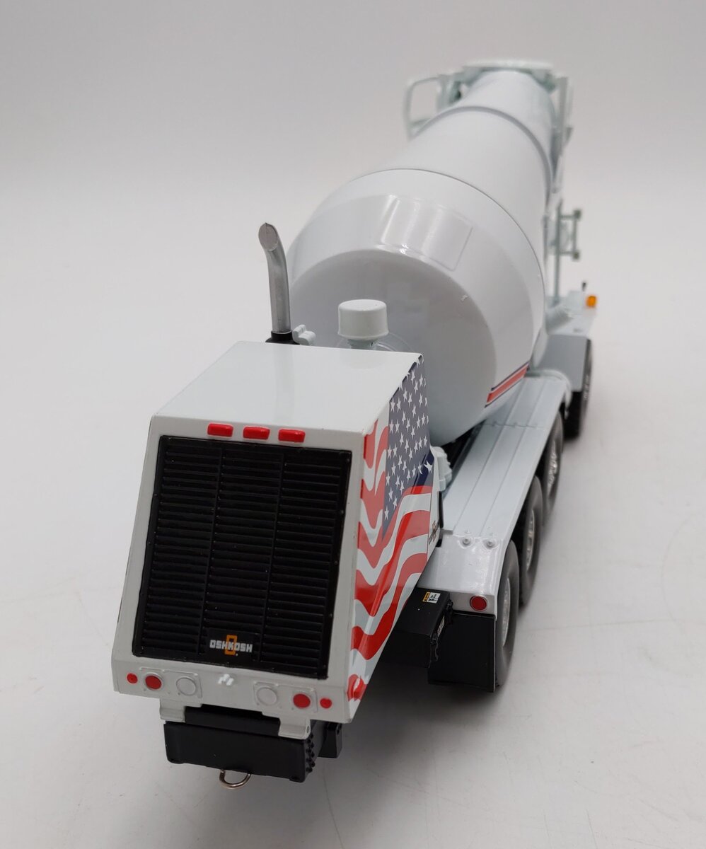 First Gear 1:34 Scale Diecast Front Discharge Mixer EX/Box