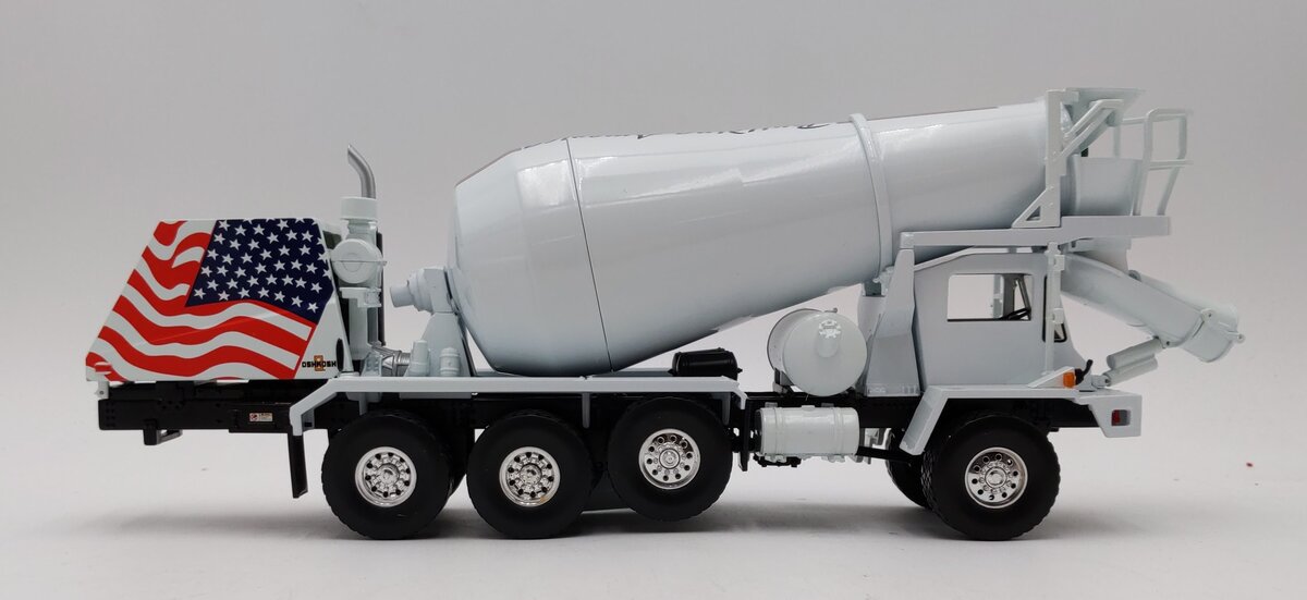 First Gear 1:34 Scale Diecast Front Discharge Mixer EX/Box