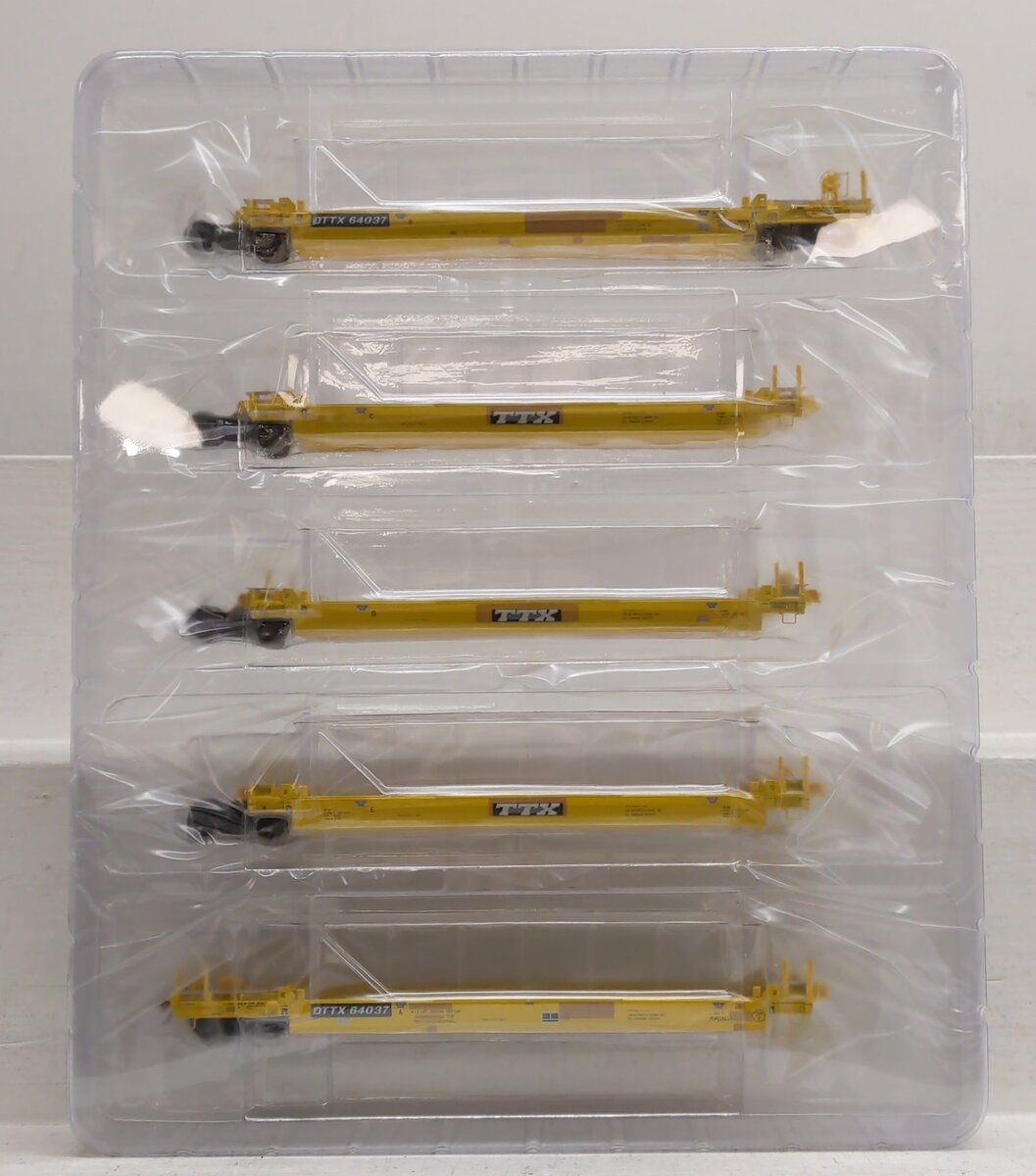 Scale Trains SXT40085 HO Scale DTTX P-S/TRN Backpacker 5-Unit Well Car #64037 MT/Box