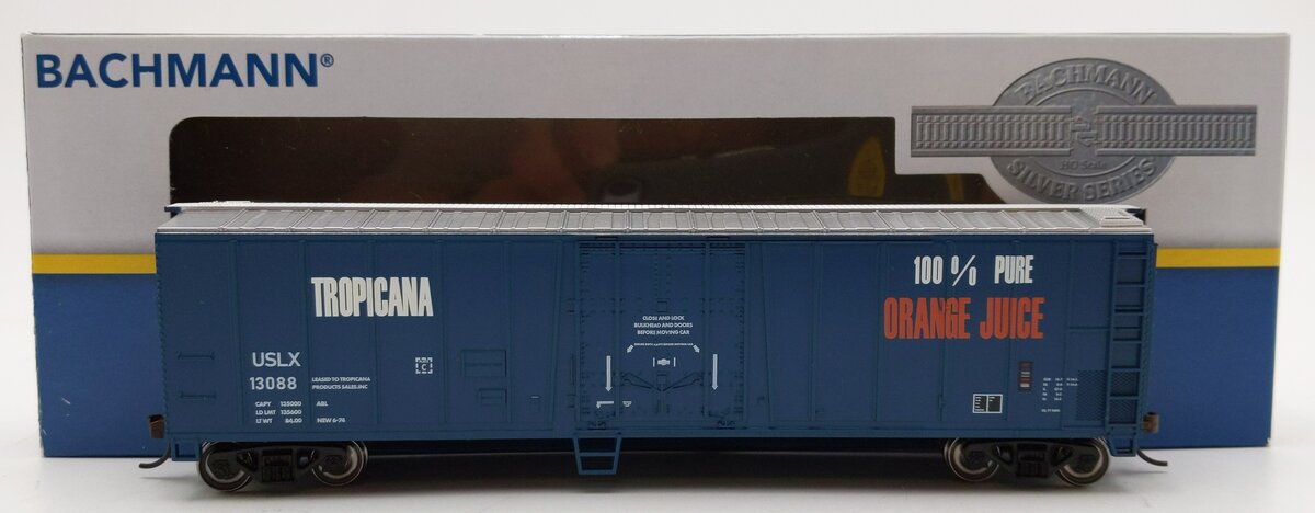 Bachmann 17910 HO Scale Tropicana 50' Steel Reefer Car #13088 LN/Box