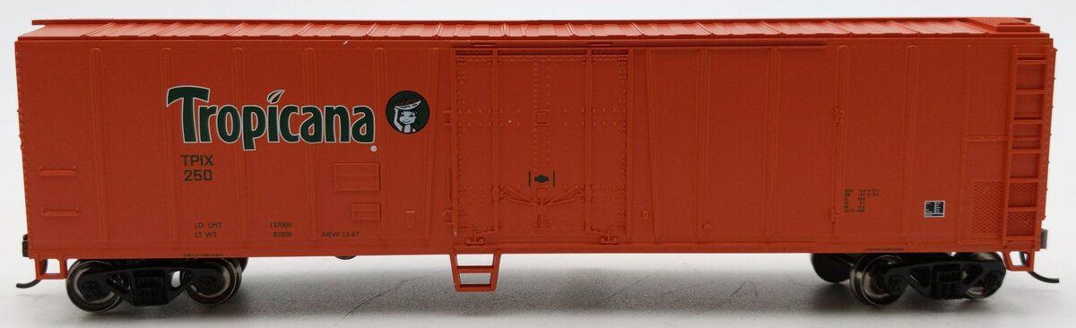 Bachmann 17946 HO Tropicana Orange 50' Steel Reefer Car #250 LN/Box