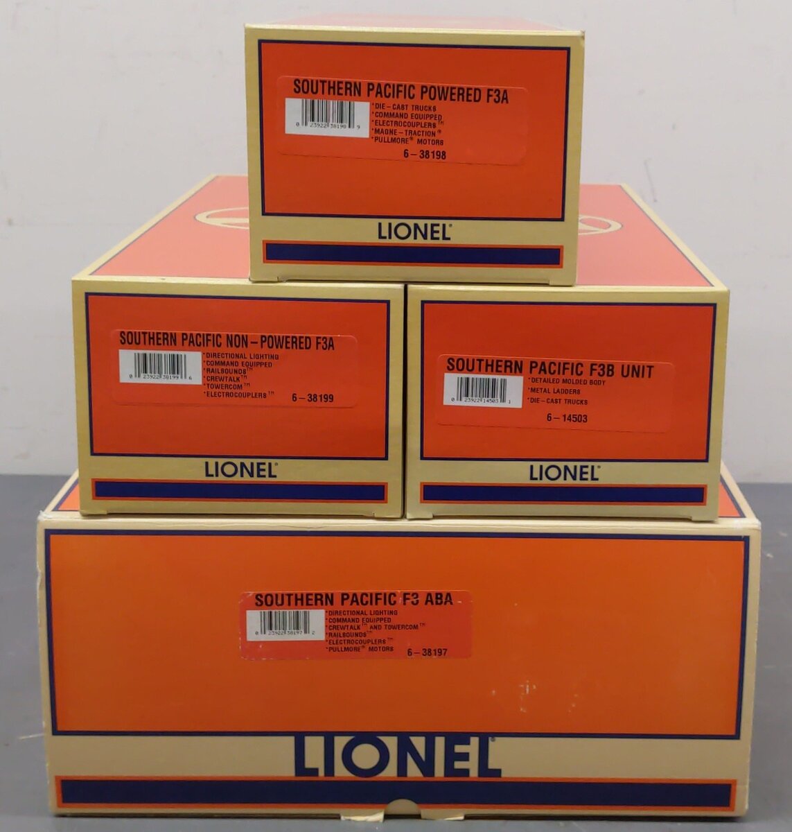 Lionel 6-38197 O Gauge Southern Pacific F-3 ABA Diesel Locomotive Set #2387 EX/Box