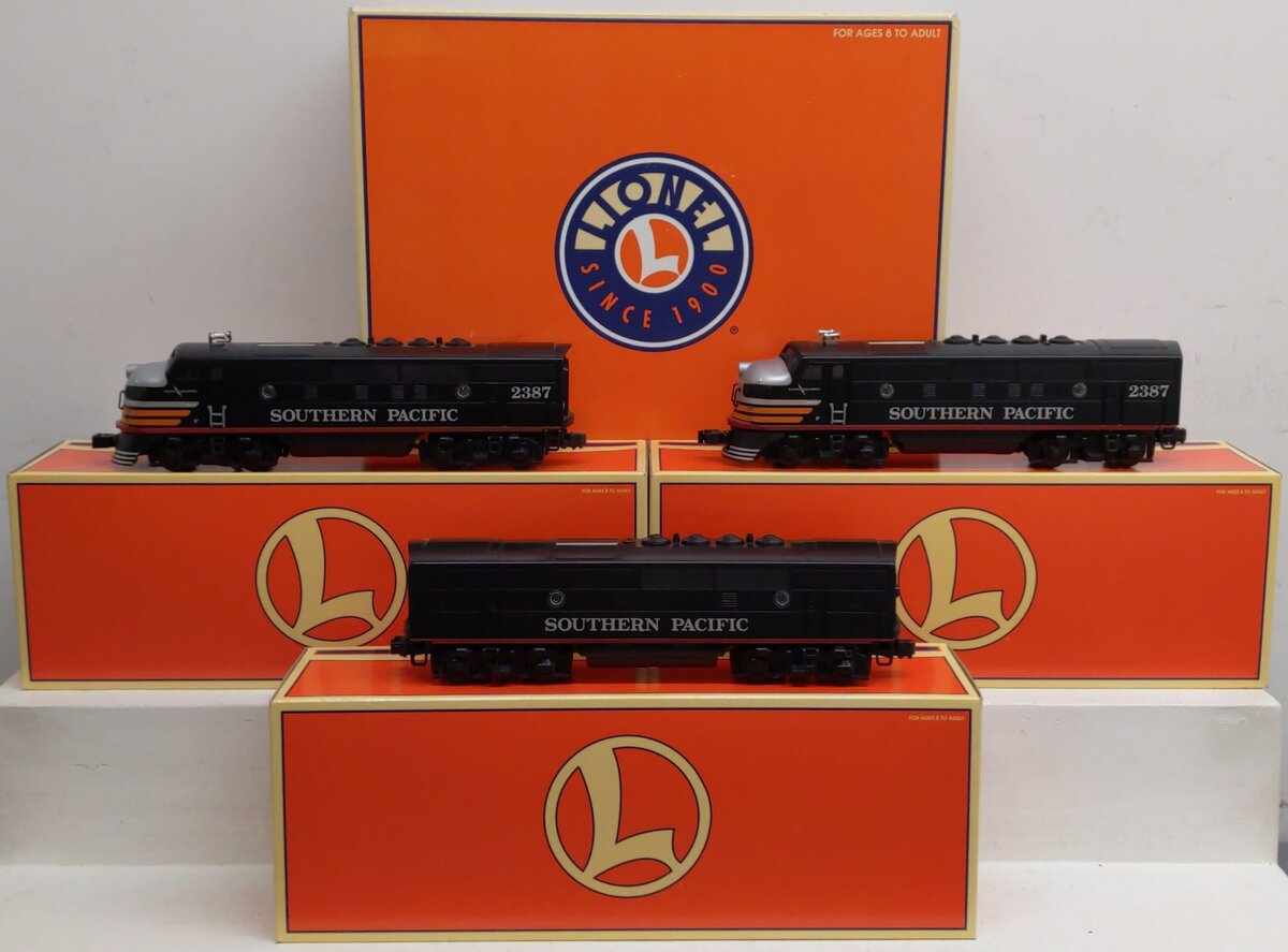 Lionel 6-38197 O Gauge Southern Pacific F-3 ABA Diesel Locomotive Set #2387 EX/Box